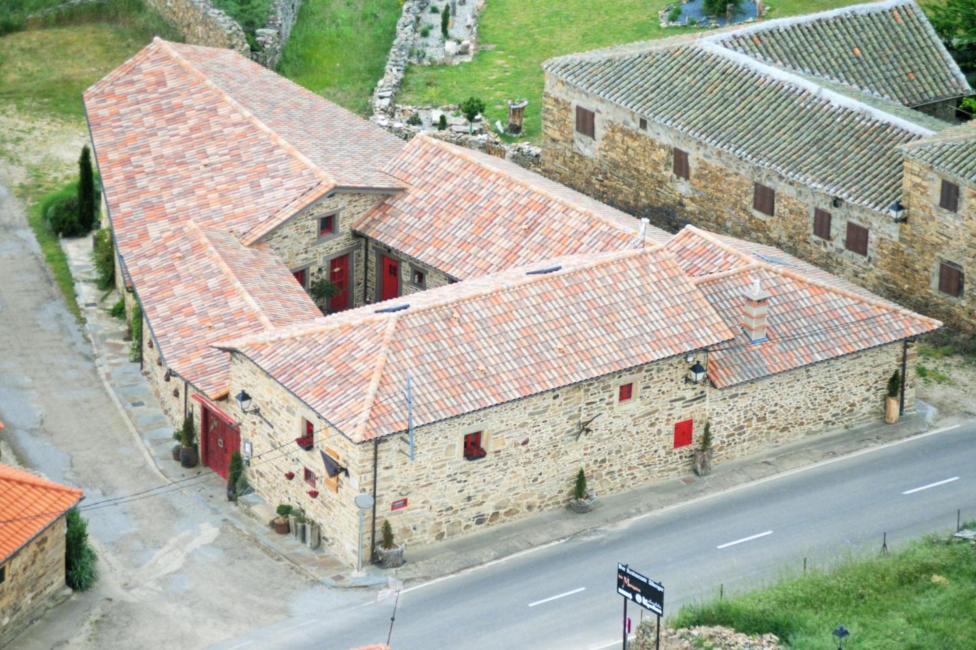 Via Avis Pension Santa Catalina de Somoza Buitenkant foto